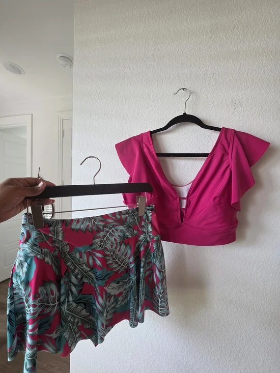 SHEIN Hot Pink Flutter Sleeve Bikini Top with Tropical Bottom Skirt Set - Picture 1 of 8